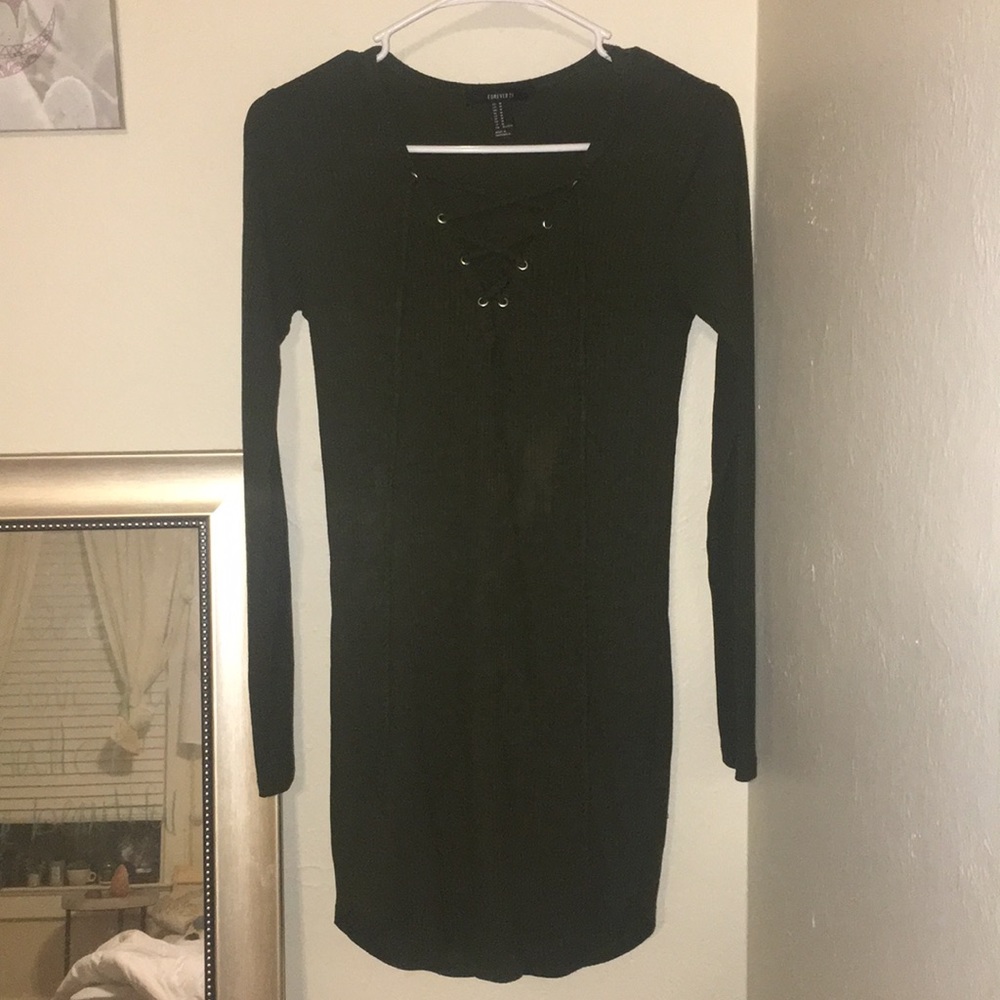 Women’s Lace Up Dress